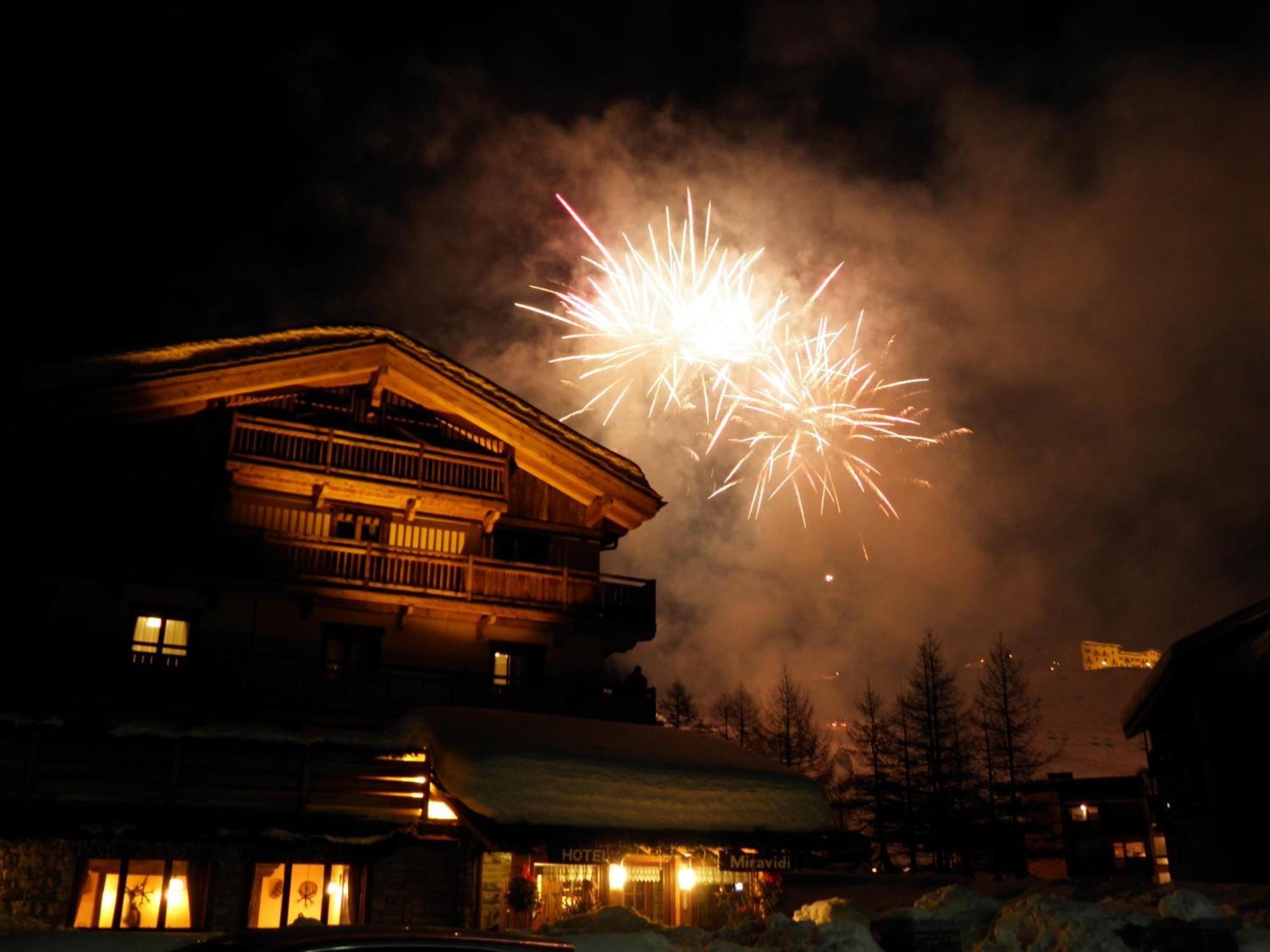 Hotel Miravidi A Cervinia Breuil-Cervinia Exteriör bild